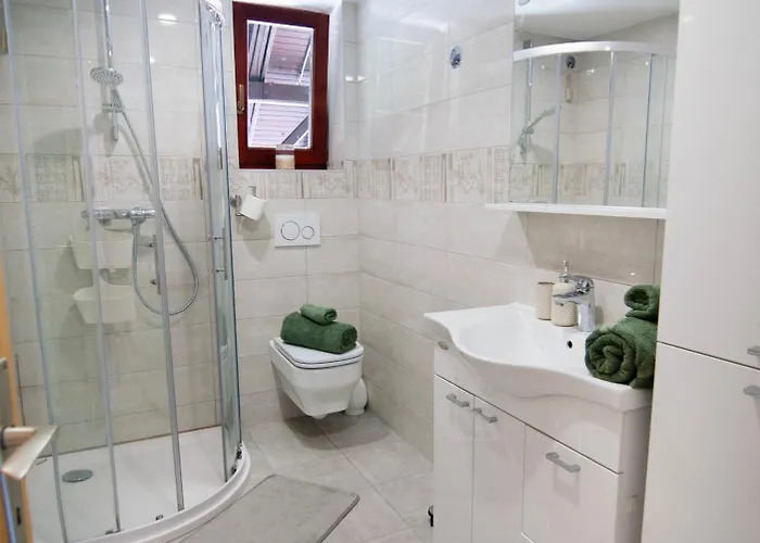 Grunthouse Počitniška hiša Prebold